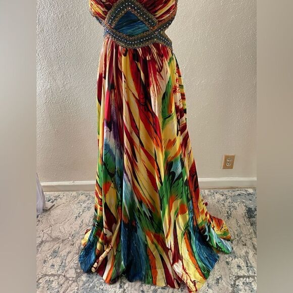 Prom dress Cinderella in size 6 - Picture 2 of 13